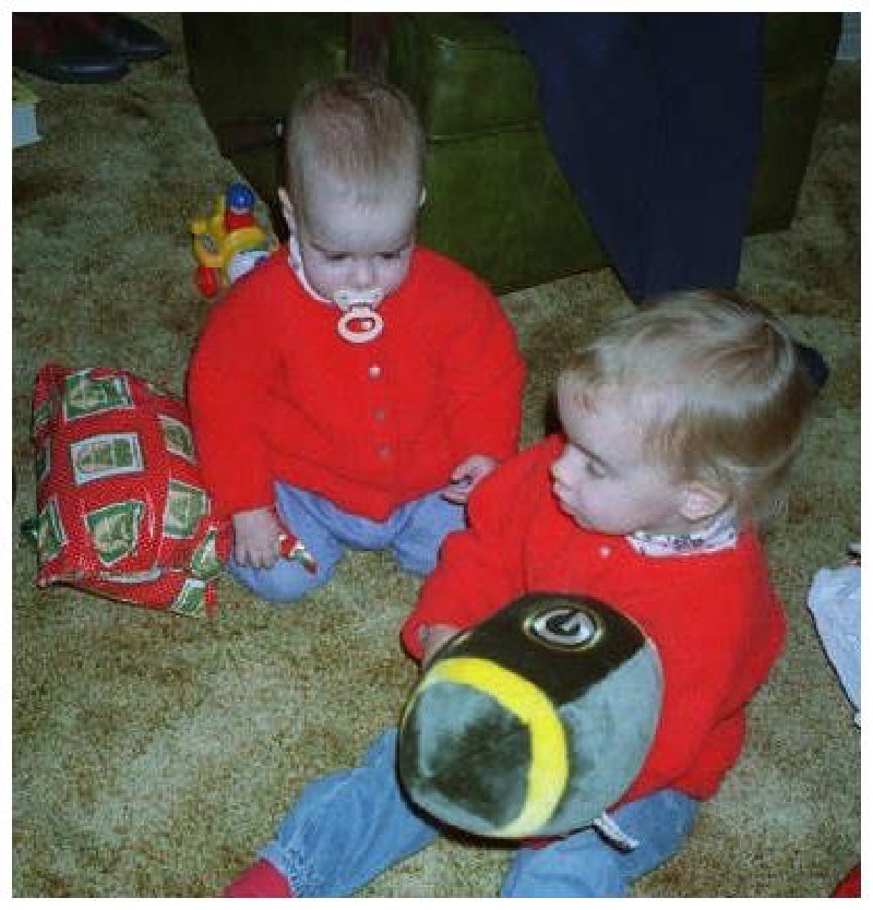 1997-12-xmasbrookonnared.jpg